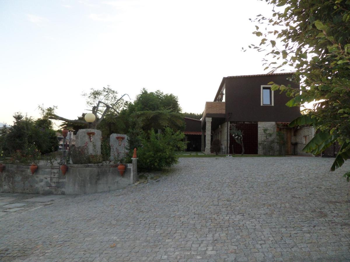 Casal De S.Romao Do Meio Guimaraes Exterior photo
